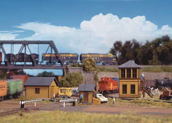 Walthers Cornerstone N 933-3852 Trackside Structure Set - Kit