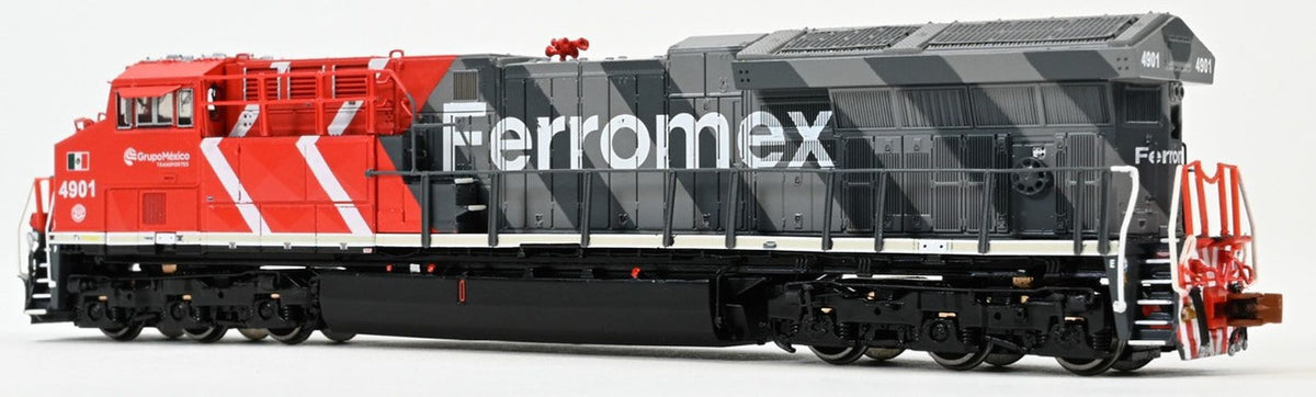 ScaleTrains Rivet Counter HypoTypical N SXT40476 DCC Ready GE ET44AC Locomotive Ferromex 'Zebra' #4938