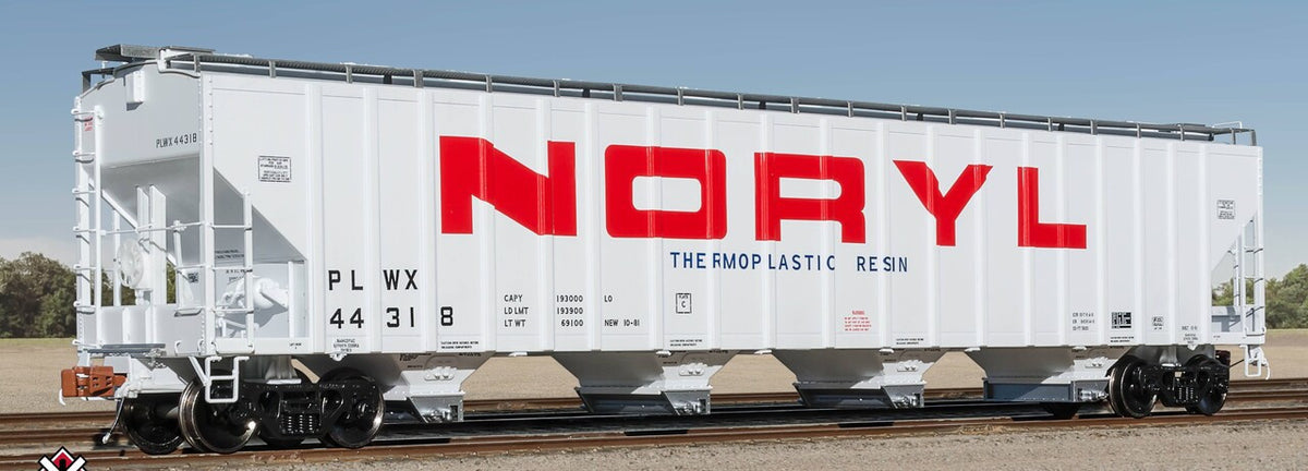 ScaleTrains Rivet Counter HO SXT39443 P-S 5820 Covered Hopper Noryl White 'Large Red Lettering' PLWX #44323