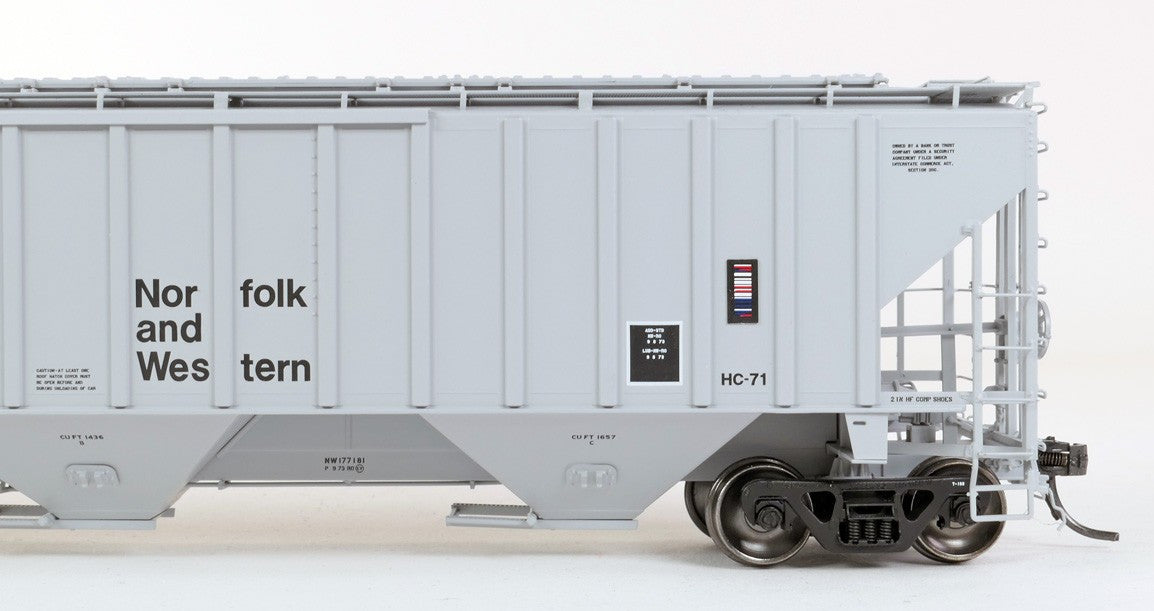 Tangent Scale Models HO 36220-06 NW Roanoke Shops 4750CuFt Covered Hopper Norfolk Western 'Delivery HC-71 1973' NW #177138
