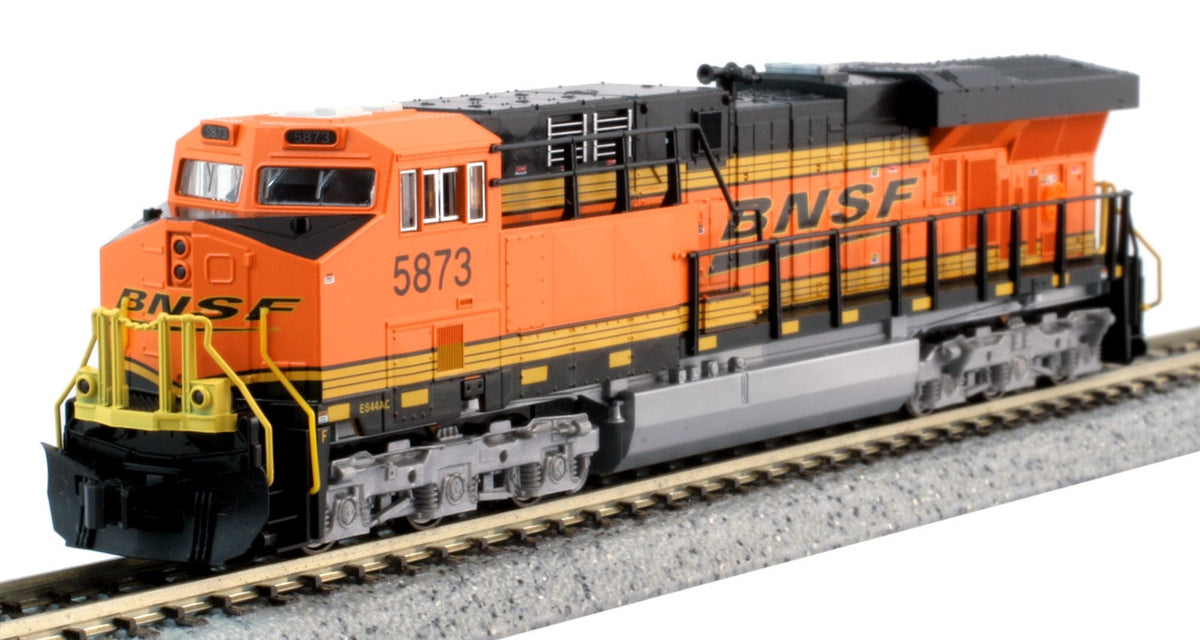 Kato N 176-8952-LS-DMW with DCC/ESU LokSound V5 GE ES44AC GEVO Locomotive BNSF Railway 'Swoosh' #5801