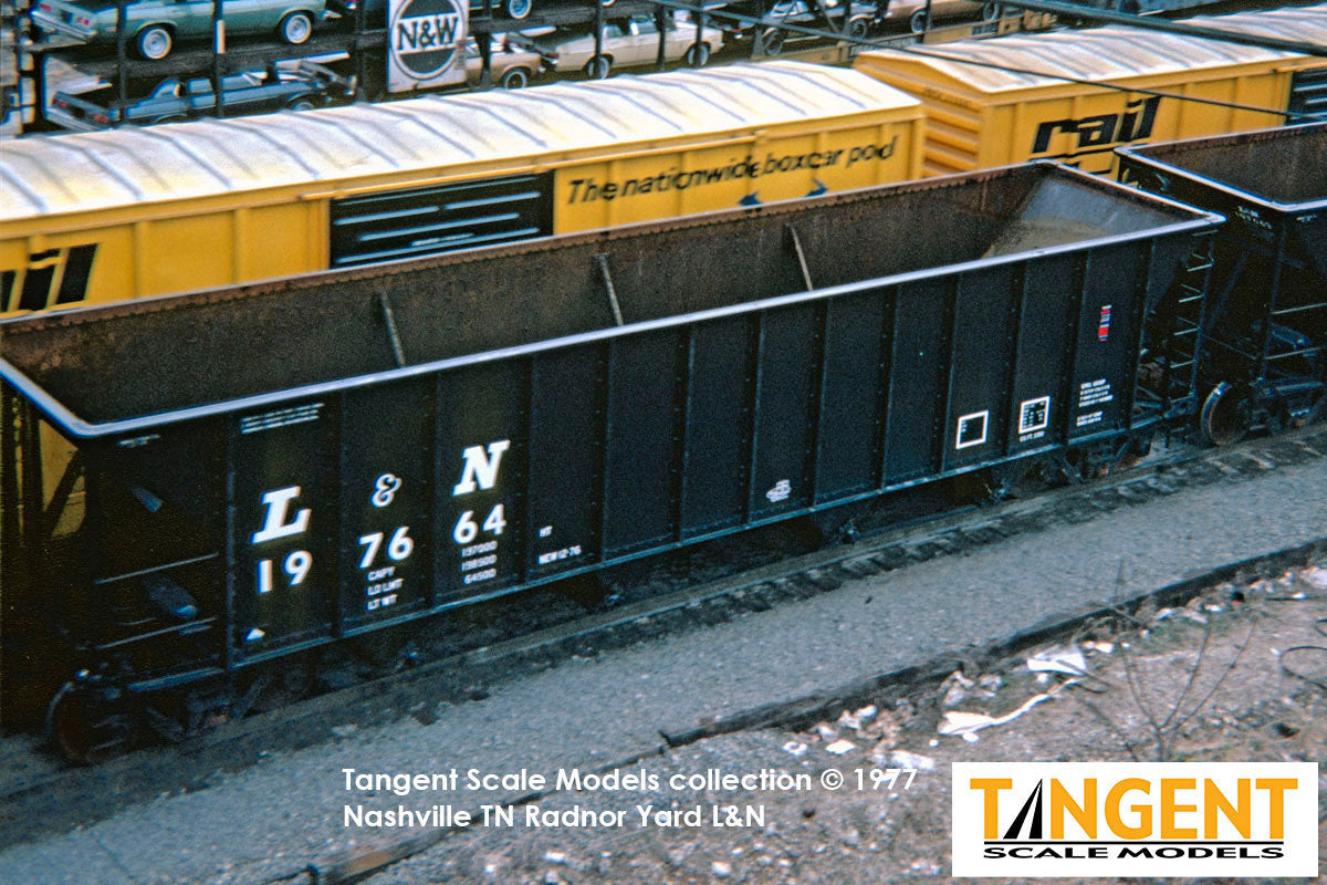 Tangent Scale Models HO 32016-04 Bethlehem Steel 3350CuFt Quad Coal Hopper Louisville & Nashville 'Delivery White Slant 1976' LN #197321