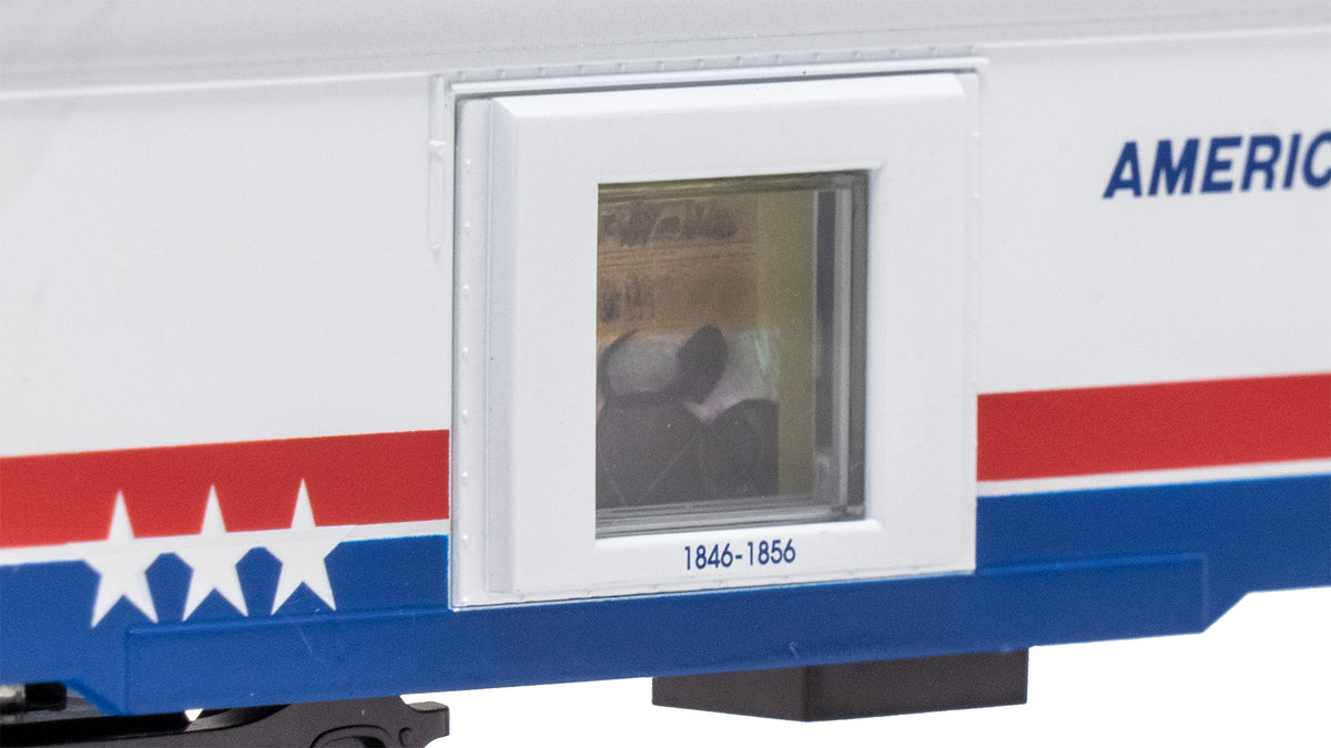 Bachmann HO 19904 72' Exhibit (Converted Baggage) Car American Freedom Train #104 (1836-1856)