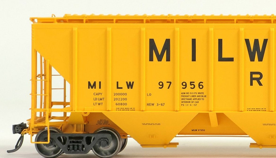 Tangent Scale Models HO 21036-01 Pullman-Standard PS-2 4427 High Side Covered Hopper Milwaukee Road 'Delivery 3-1967' MILW #97885