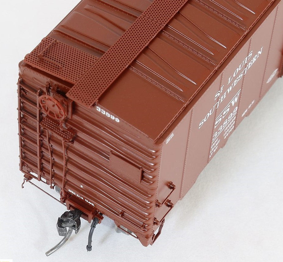 Tangent Scale Models HO 23122-09 Pullman-Standard Southern Pacific Lines Postwar 40'6" Box Car w/ 7′ Door St. Louis Southwest Brown 'Delivery 1951+' SSW #33914