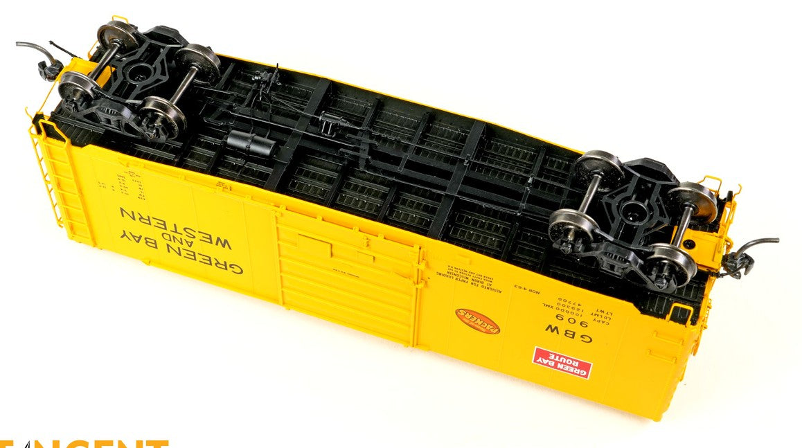 Tangent Scale Models HO 26020-02 Pullman-Standard 40′ PS-1 9′ Door Boxcar Green Bay and Western "Yellow Repaint 1963+" GBW #937