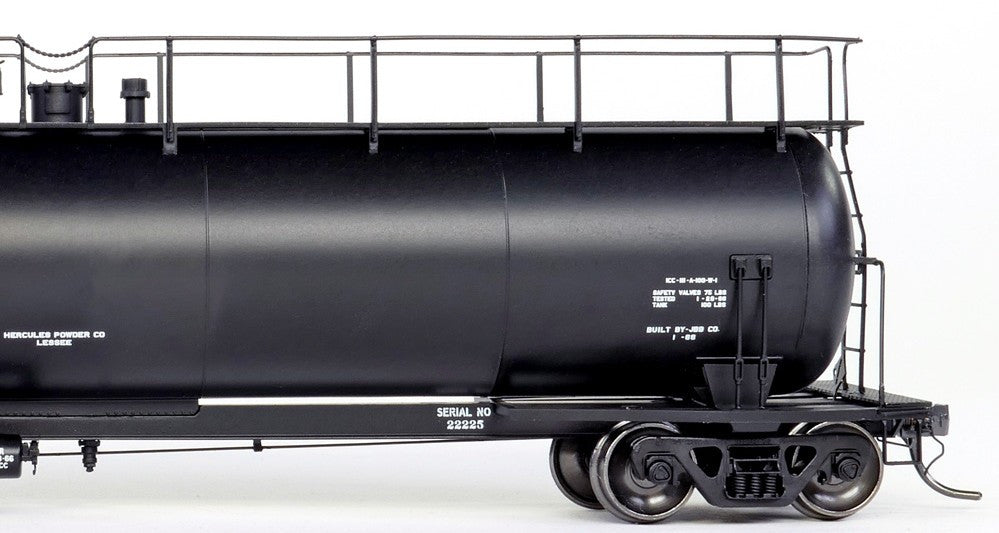 Tangent Scale Models HO 31011-01 NACC 1963-Design 20,500 Gallon Non-Insulated Tank Car NATX 'Black Lease Delivery 1966' NATX #22223