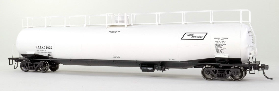 Tangent Scale Models HO 31160-03 NACC 1963 Design 33,000 Gallon Dual Diameter LPG/AA Tank Car NATX 'White Lease Delivery 1963' NATX #32020