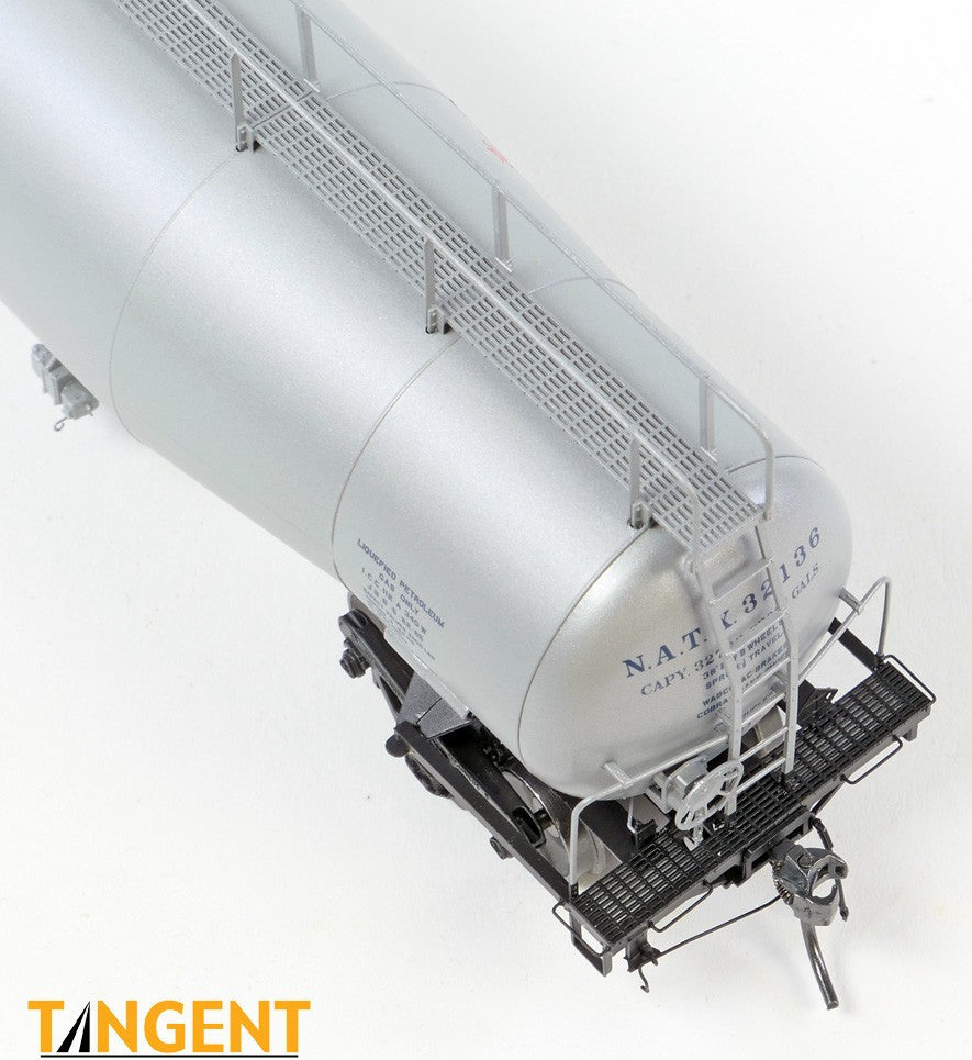 Tangent Scale Models HO 31162-02 NACC 1963 Design 33,000 Gallon Dual Diameter LPG/AA Tank Car NATX 'Murphy SPUR Delivery 1965' NATX #32137