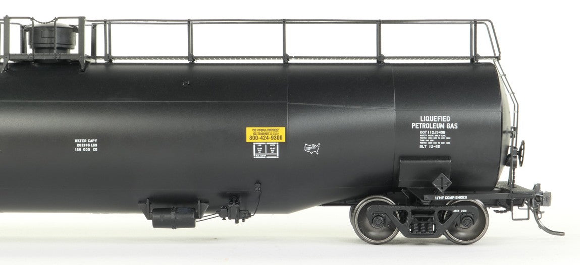 Tangent Scale Models HO 31222-01 NACC 1979+ Jacketed 33,000 Dual Diameter Insulated LPG Tank Car "AREX Black Lease Repaint 1991+" AREX 2510