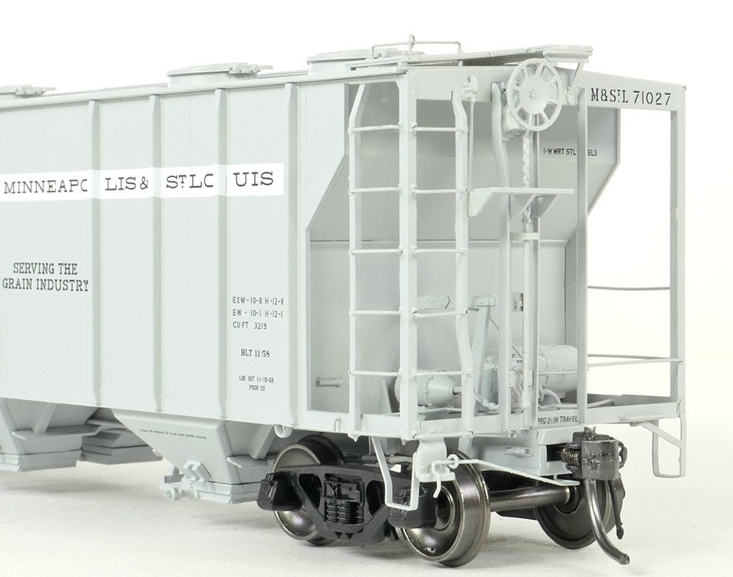 Tangent Scale Models HO 35012-02 PS-2 3215CuFt Covered Hopper Minneapolis and St. Louis 'Delivery Gray 11-1958' M&StL #71005