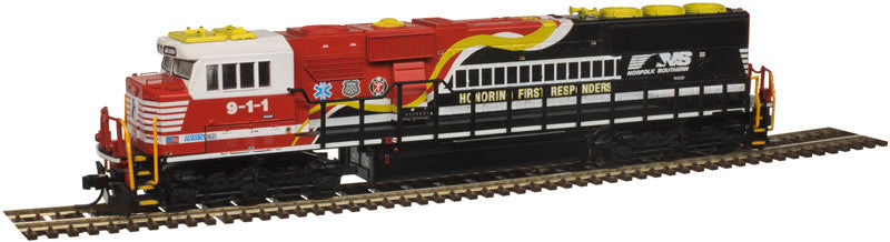 Atlas Master Silver Series N 40003962 DCC Ready EMD SD60E Locomotive with Ditchlights Norfolk Southern 'Honoring First Responders' NS #911