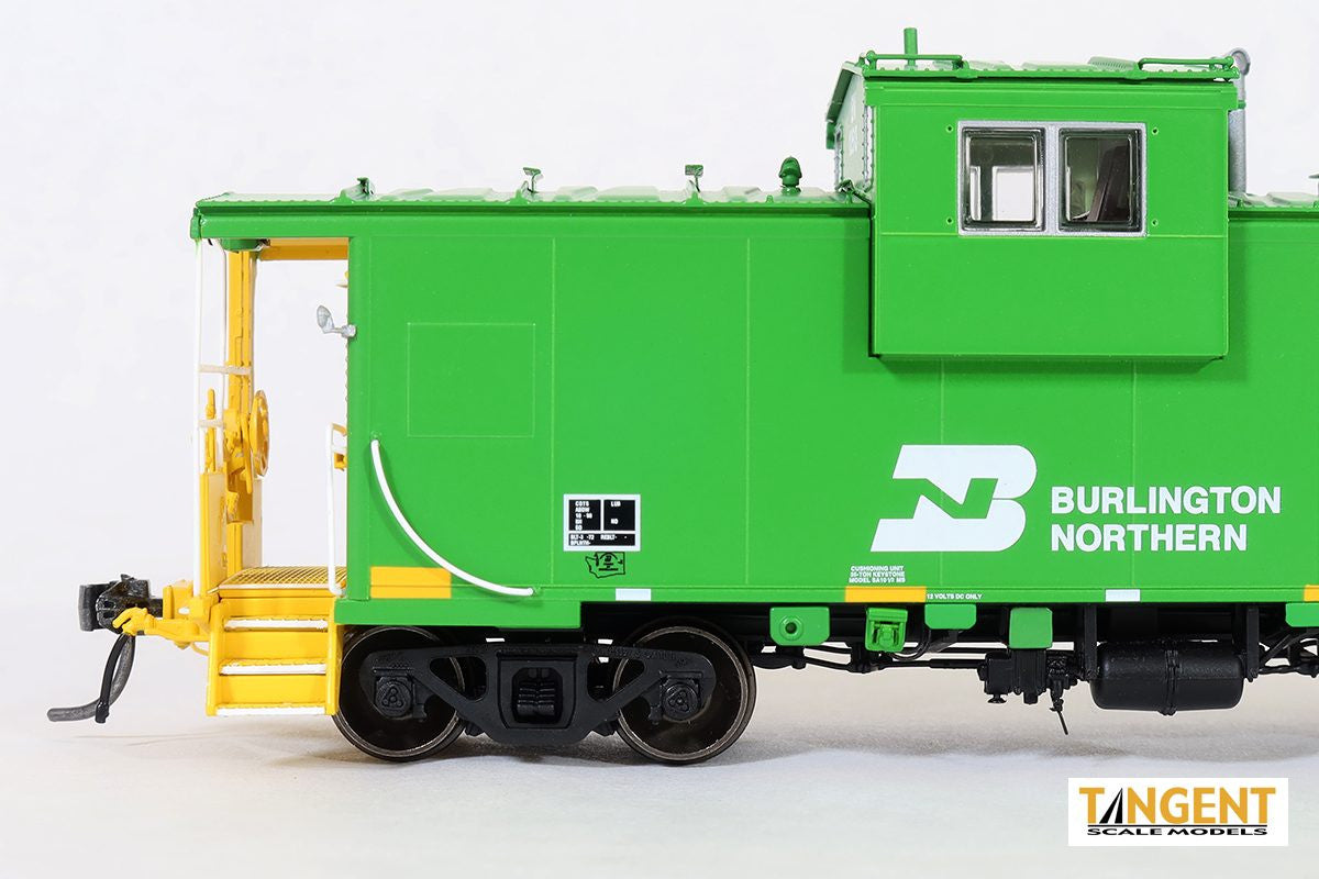 Tangent Scale Models HO 60316-01 ICC Wide Vision Cupola Caboose Burlington Northern 'WFE Rebuild 2016+ Era w/ FRA Light' BN #12513