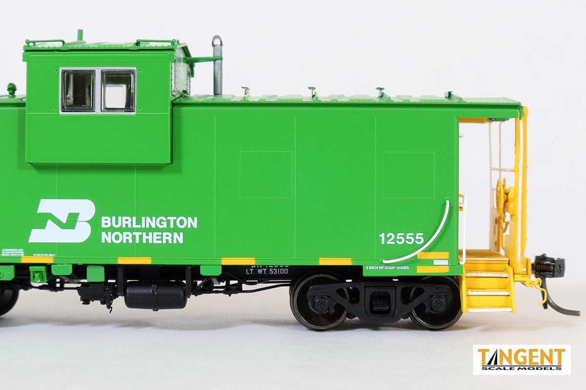Tangent Scale Models HO 60317-01 ICC Wide Vision Cupola Caboose Burlington Northern 'WFE Rebuild 2017+ Era w/ FRA Light' BN #12555