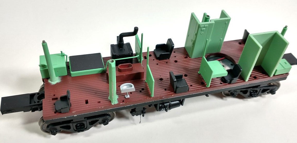 Tangent Scale Models HO 60411-01 ICC Rock Island Bay Window Caboose Rock Island 'Delivery 1971' w/ Red-Green Lights & Rockwell Trucks RI #17202