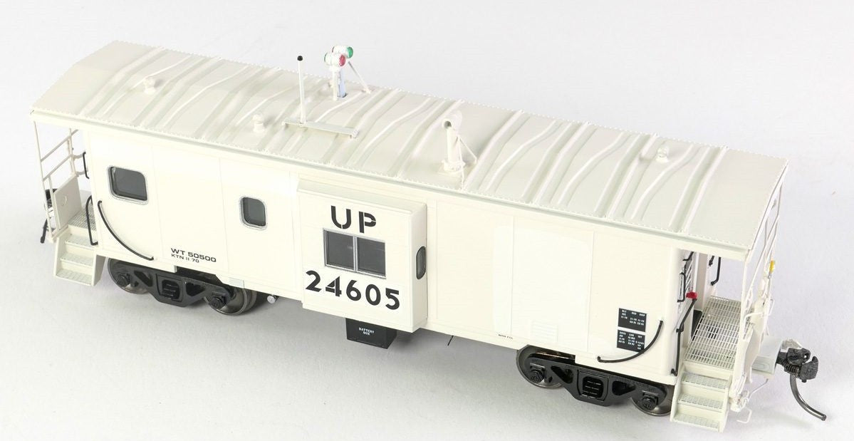 Tangent Scale Models HO 60413-01 ICC Bay Window Caboose Union Pacific 'Ex-Route Rock White Patch 1980+' w/ Red-Green Lights UP #24605