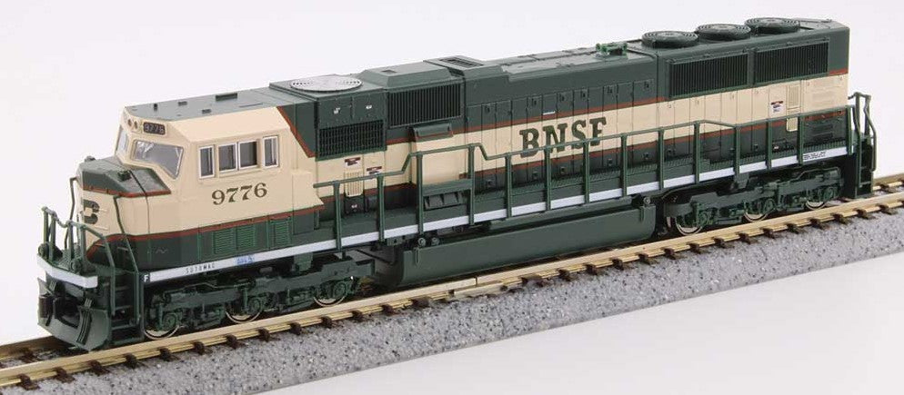 Kato N 176-6313 DCC Ready EMD SD70MAC w/Cab Headlight Burlington Northern Santa Fe 'Executive Scheme' BNSF #9799