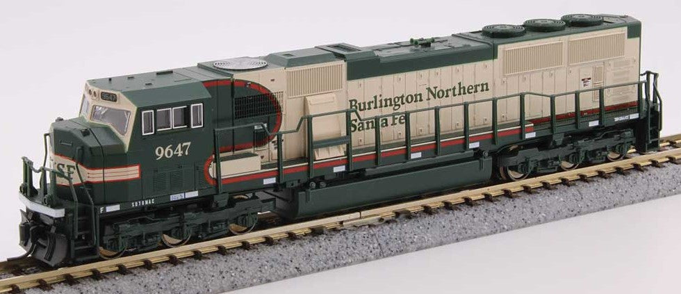 Kato N 176-6503 DCC Ready EMD SD70MAC w/Cab Headlight Burlington Northern Santa Fe 'Early Merger Warbonnet' BNSF #9647