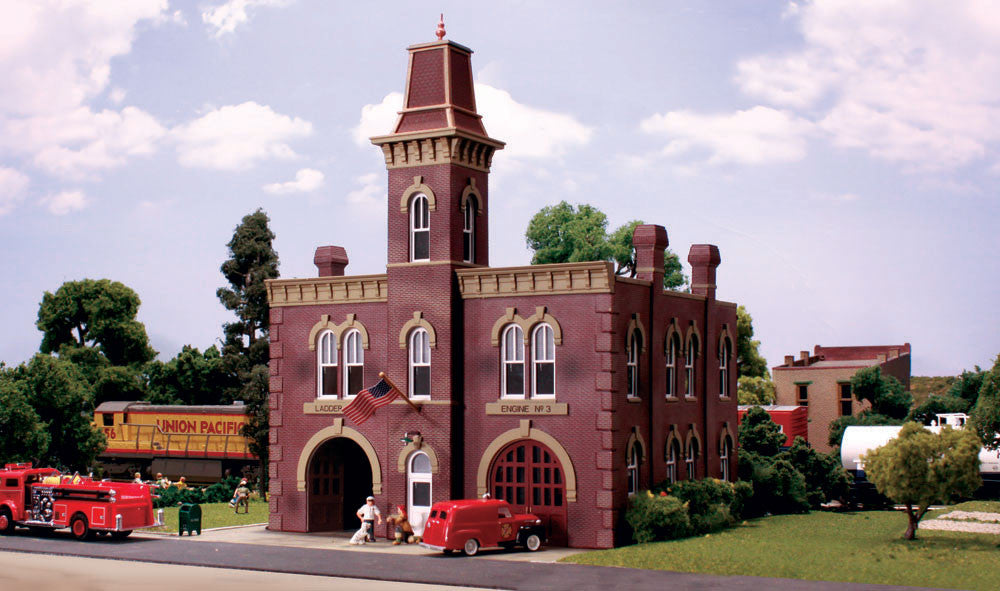 Woodland Scenics HO BR5034 Built Up Firehouse