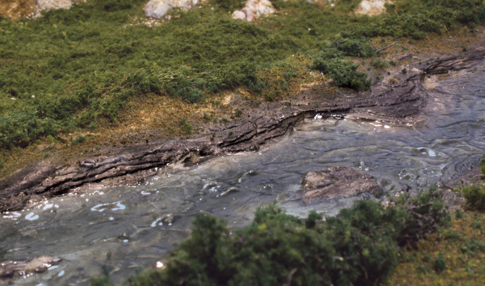 Woodland Scenics C1245 Rock Mold - Creek Bed Rock