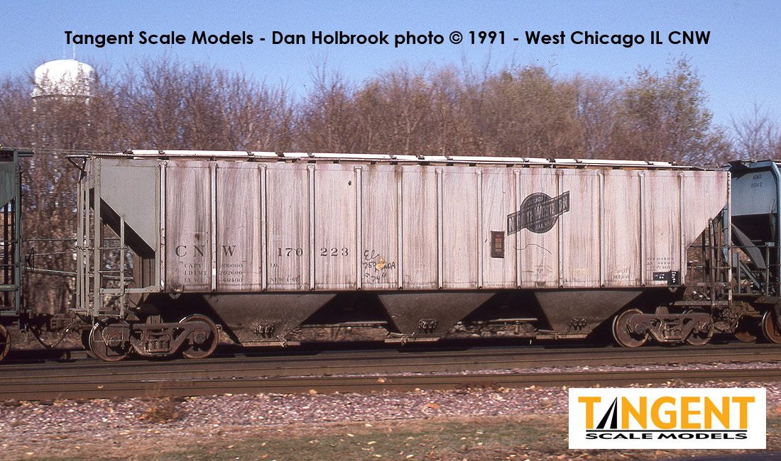 Tangent Scale Models HO 21027-08 Pullman-Standard PS-2 4427 High Side Covered Hopper Chicago North Western 'Delivery 1-1967' CNW #170111
