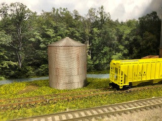 Lombard Hobbies Exclusive - N Scale Grain Bin - Assembled
