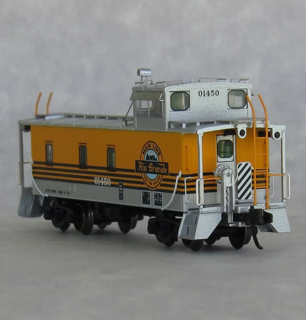 Trainworx N 3140150DCC DCC Equipped DRGW 1400-Series Steel Cupola Caboose Denver & Rio Grande Western '4 stripe scheme' DRGW #01450