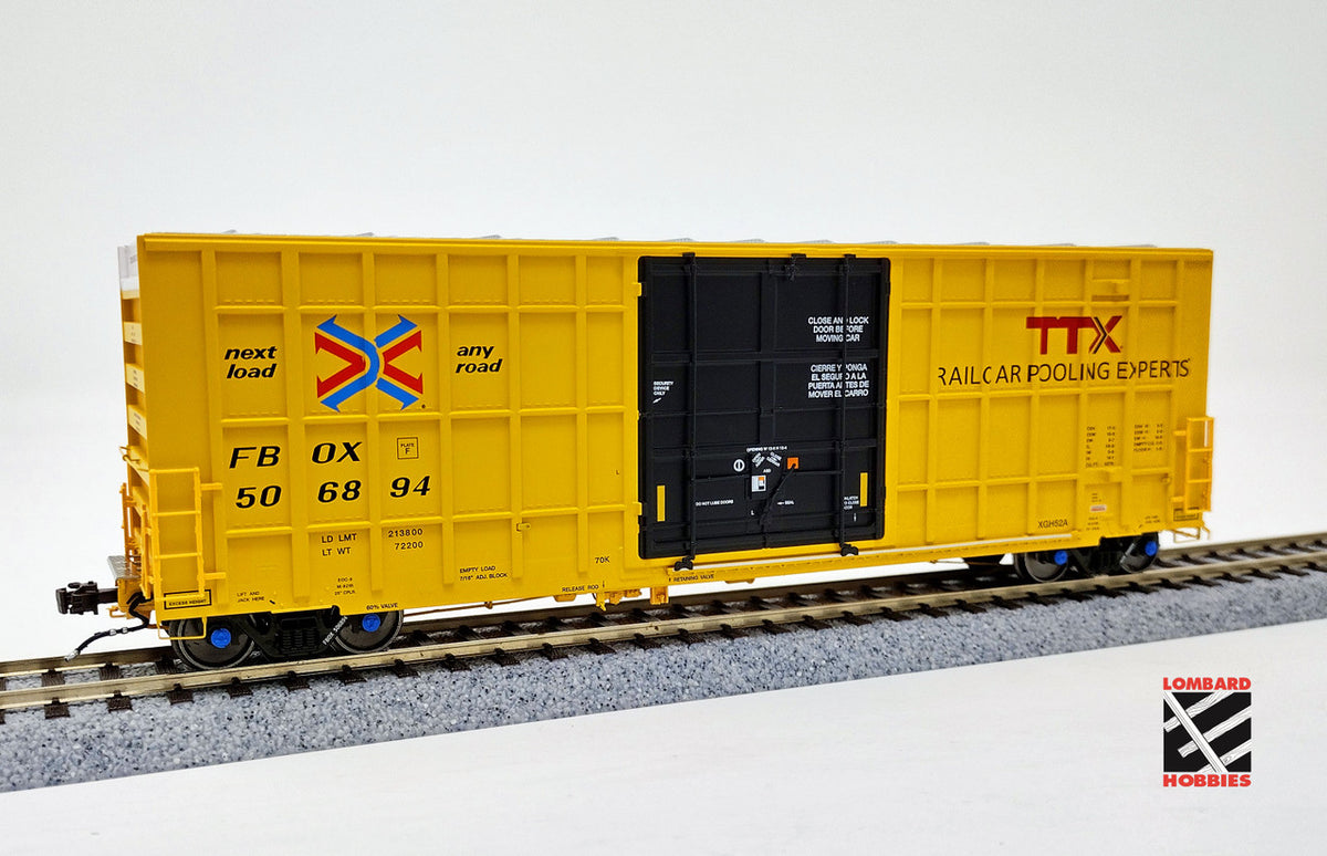 Aurora Miniatures HO 305014 Gunderson / Greenbrier 6276 cf 50′ Plate F Boxcar TTX '2016 version' FBOX #506832