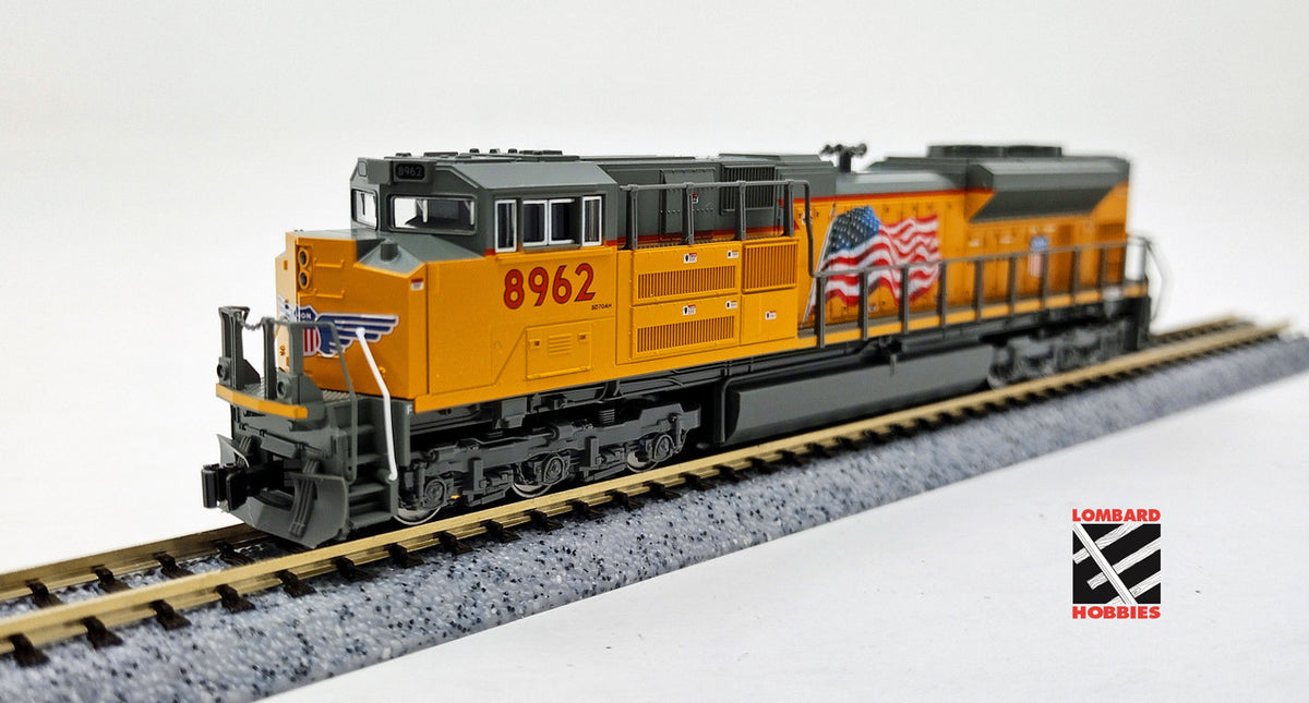 Kato N 176-8528 DCC Ready EMD SD70ACe Locomotive with Nose Headlight Union Pacific 'Flag Scheme' UP #8962