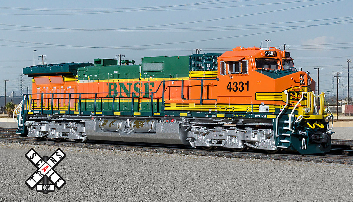 ScaleTrains Rivet Counter N SXT32561 DCC Ready GE DASH 9-44CW Burlington Northern Santa Fe 'Frankenloco' BNSF #5441