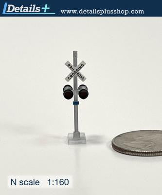 Details Plus N N10100 Grade Crossing Signal Non Lighted 1-Pair