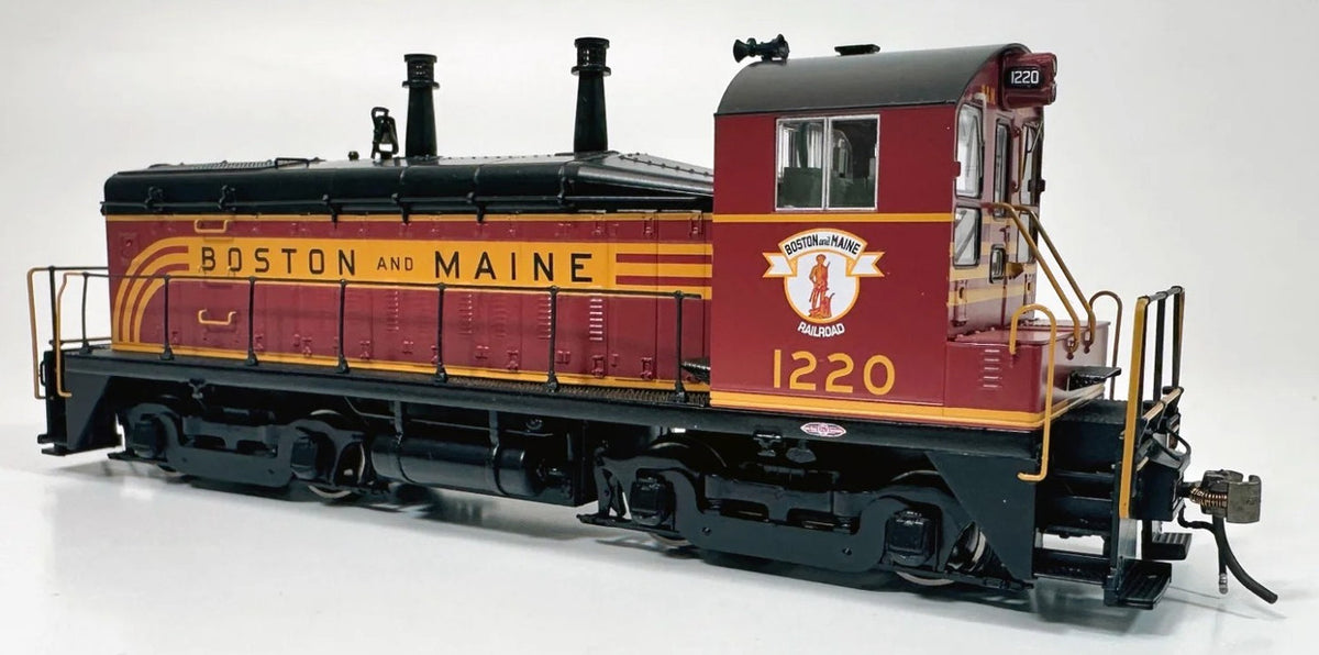 Rapido Trains Inc HO 27066 DCC Ready EMD SW9 Locomotive Boston & Maine 'As Delivered' B&M #1220