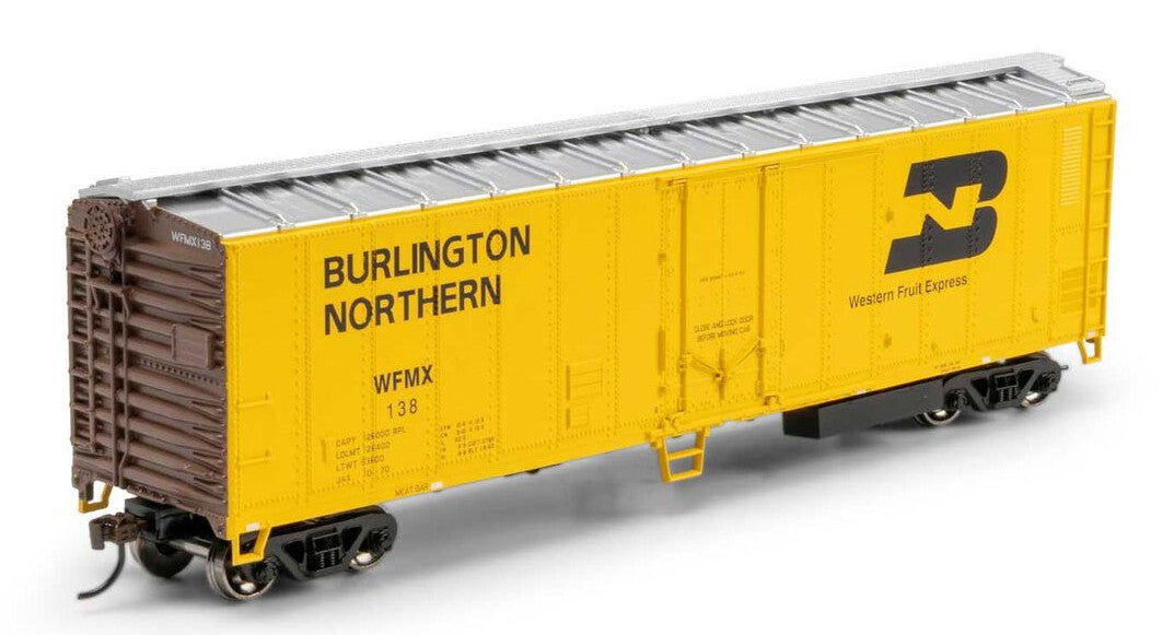 Athearn Roundhouse HO RND-1447 50' Smooth Side Mechanical Reefer Burlington Northern WFMX #138