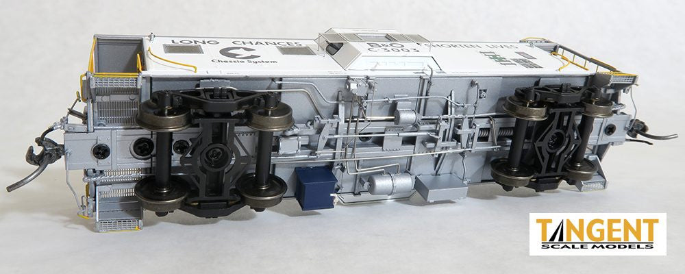 Tangent Scale Models HO 60015-01 International Car Company B&O Class I-18 Steel Bay Window Caboose White Chessie System Safety 1975+ B&O #C-3003