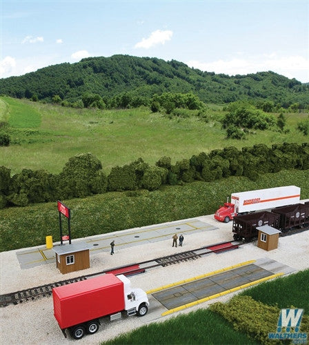 Walthers Cornerstone HO 933-4068 Truck Scale with Weigh House - Kit