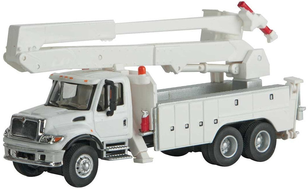 Walthers SceneMaster HO 949-11754 International 7600 Utility Truck with Bucket Lift Assembled - White