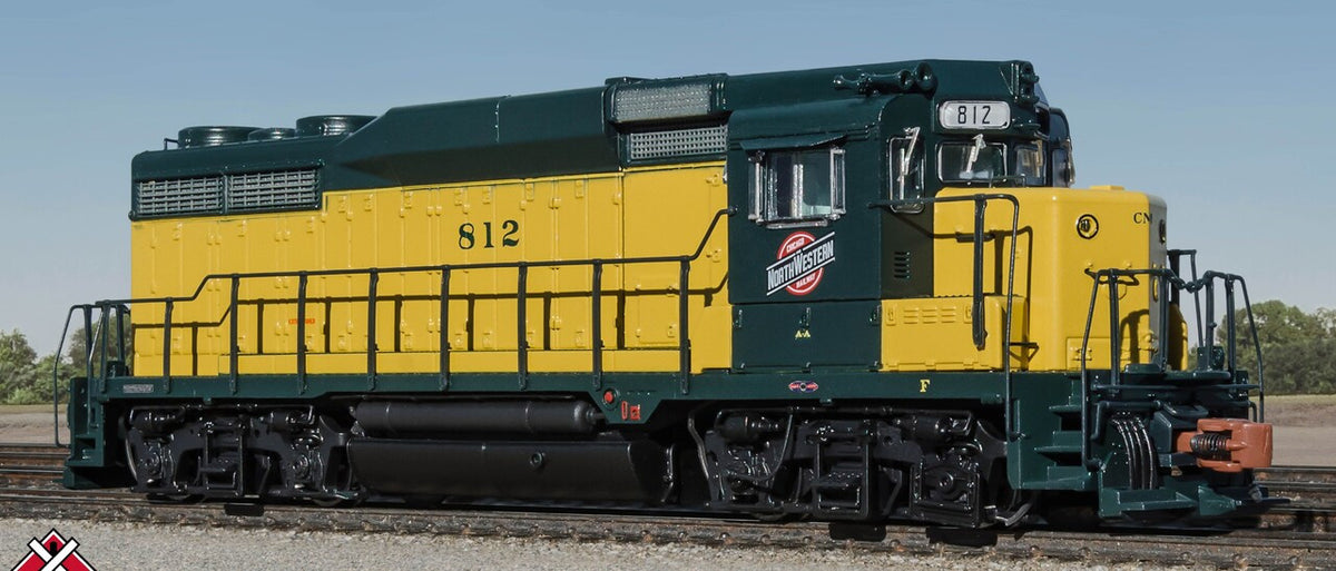 ScaleTrains Rivet Counter N SXT39941 DCC/ESU LokSound 5 Equipped EMD GP30 Locomotive Chicago & NorthWestern "OY" Scheme CNW #815