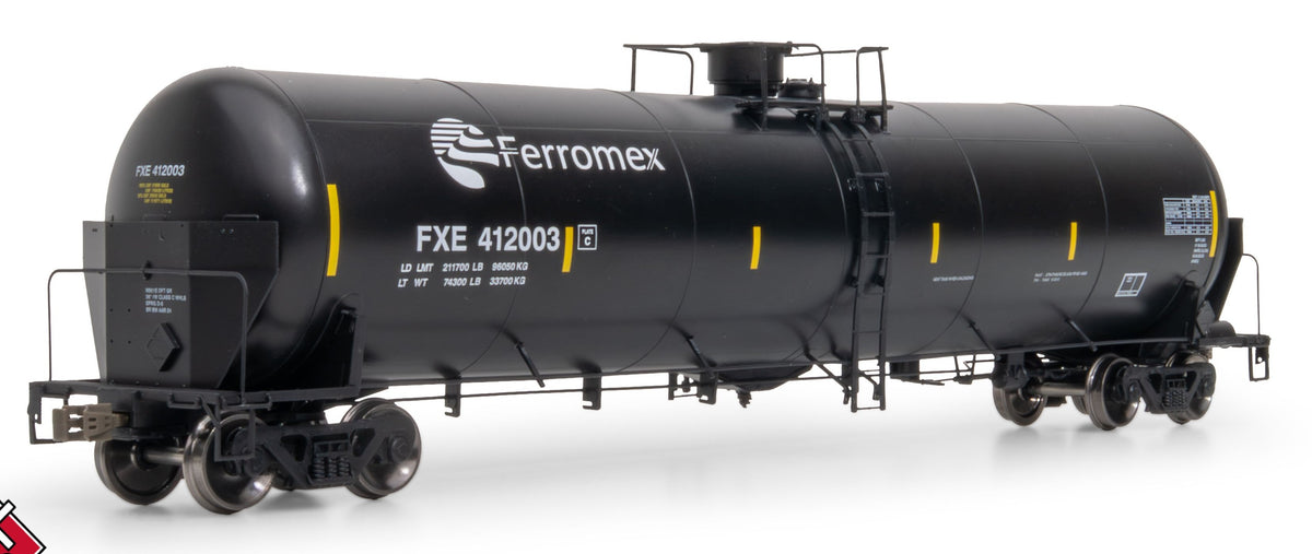 ScaleTrains Operator HO SXT12092 Trinity 31K Tank Car with Head Shields Ferromex FXE #412075