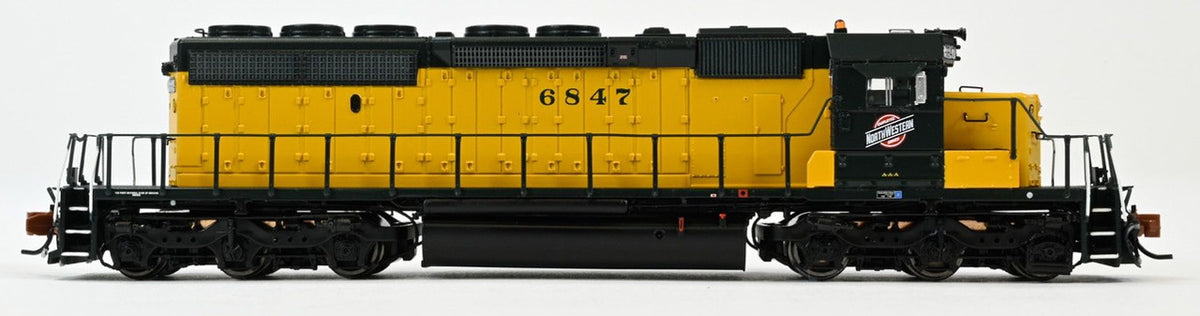 ScaleTrains Rivet Counter N SXT39385 DCC/ESU LokSound Equipped EMD SD40-2 Locomotive Chicago & NorthWestern 'System Logo' CNW #6854
