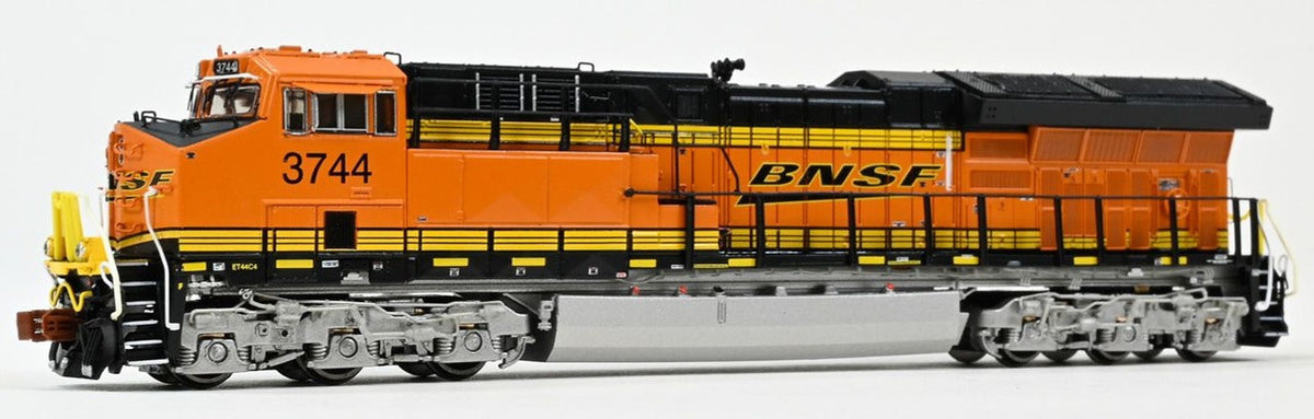 ScaleTrains Rivet Counter N SXT40434 DCC Ready GE ET44C4 Locomotive BNSF 'Heritage III' #3744