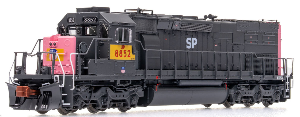 ScaleTrains Rivet Counter N SXT41065 DCC Ready EMD SD40T-2 Union Pacific 'ex-SP "SP" Lettering Patch' w/Ditch Lights UP #8852