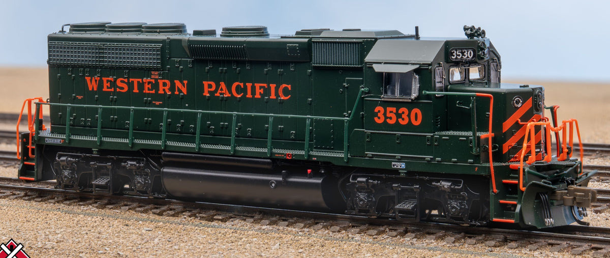 ScaleTrains Rivet Counter N SXT42012 DCC Ready EMD GP40 Phase IIc Western Pacific/Perlman Green/Without Front Pilot Stripes WP #3530