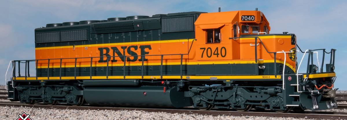 ScaleTrains Rivet Counter HO SXT42147 DCC Ready EMD SD40-2 Locomotive BNSF/Heritage I/Ditch Lights/Green Walkway BNSF #7047