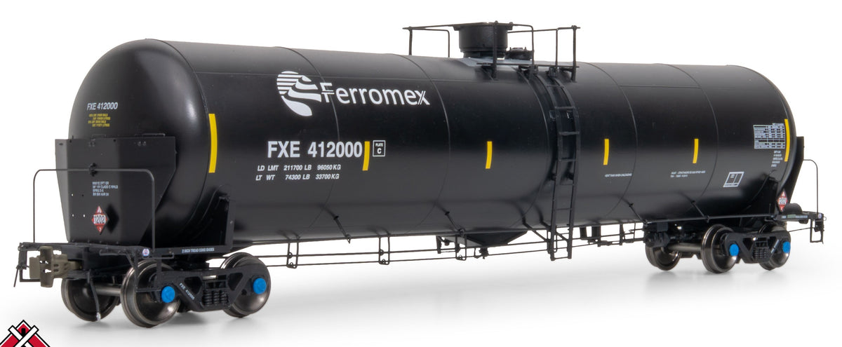 ScaleTrains Rivet Counter HO SXT42645 Trinity 31K Tank Car with Head Shields Ferromex/Black/Diesel Fuel FXE #412036