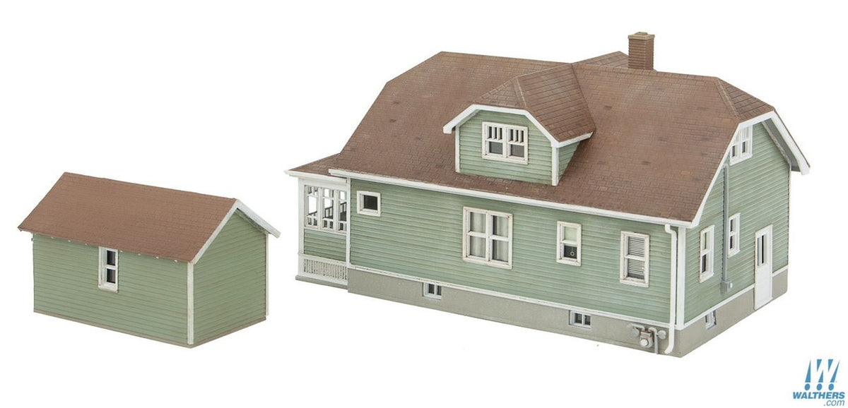 Walthers Cornerstone HO 933-3791 Updated American Bungalow with Garage - Kit