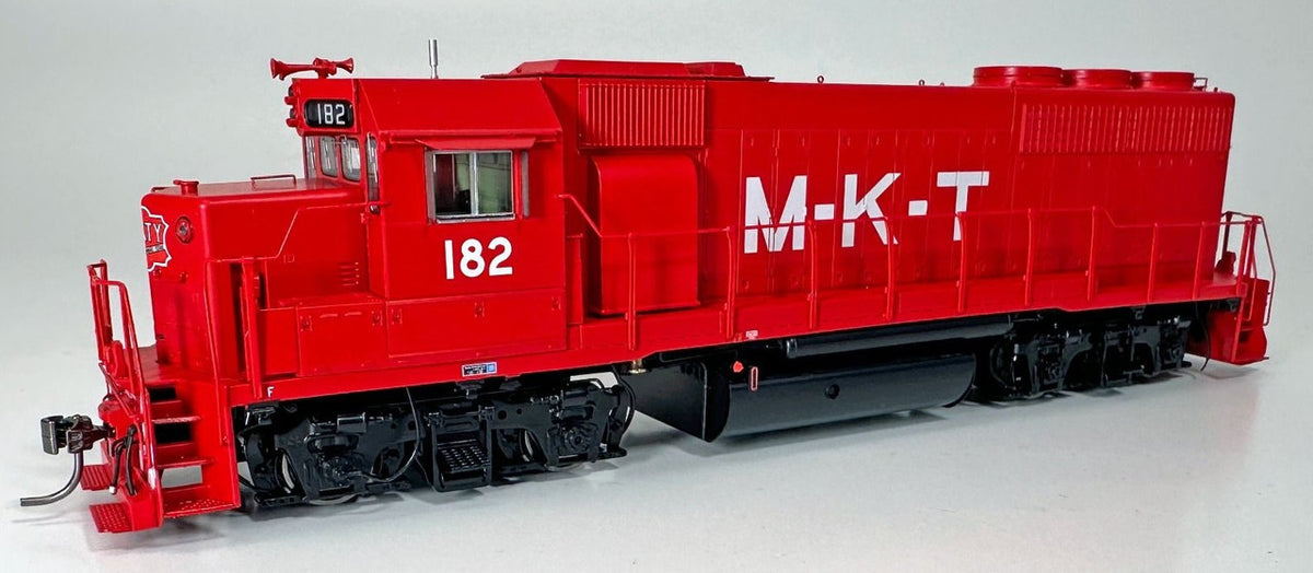 Rapido Trains Inc HO 40555 DCC/ESU LokSound V5 Equipped EMD GP40 Locomotive Missouri-Kansas-Texas 'Red Scheme' MKT #182