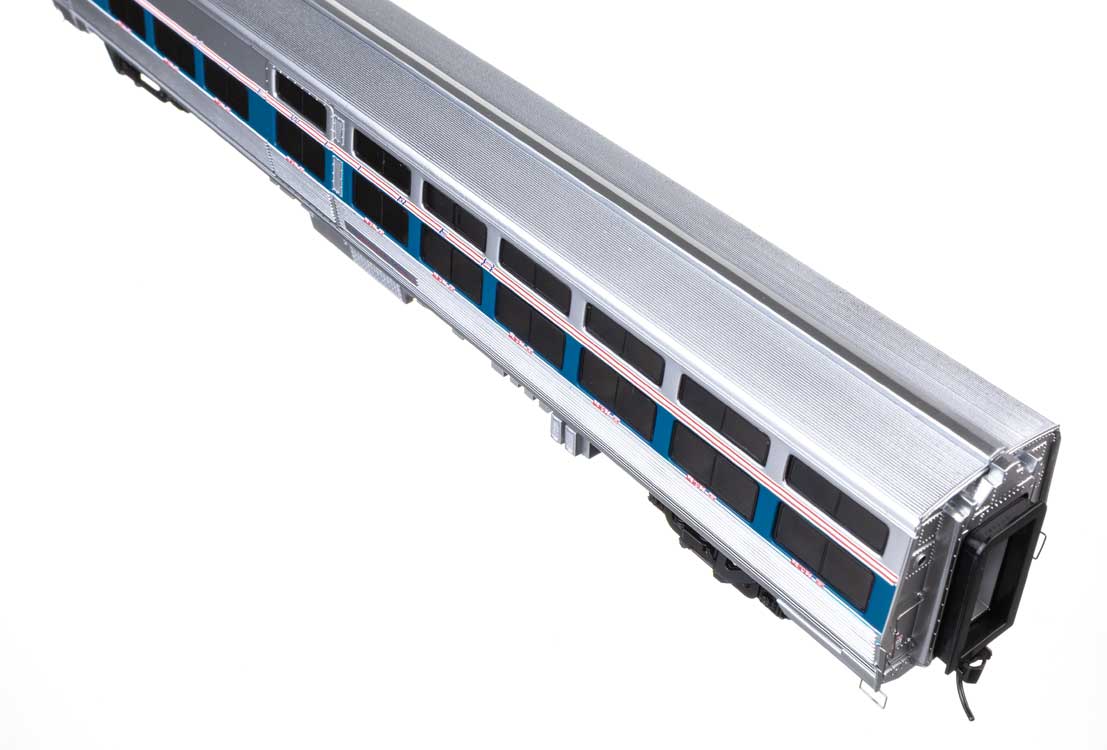 WalthersProto HO 920-11317 85' Viewliner I Sleeper Non-Lighted Amtrak 'Phase VI Early' Scheme #62037 "Southern View"