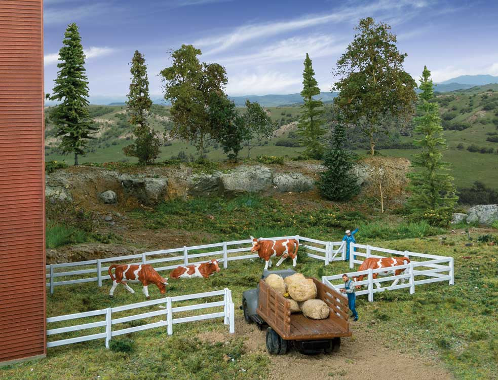 Walthers SceneMaster HO 949-4202 3-Rail Farm Fence - Kit