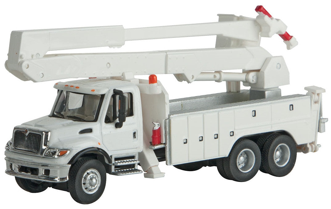 Walthers SceneMaster HO 949-11753 International 7600 Utility Truck with Bucket Lift White Assembled