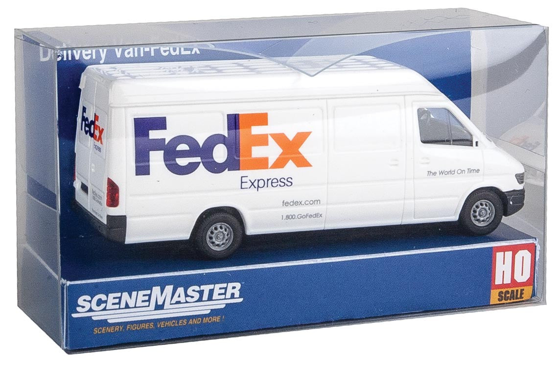 Walthers SceneMaster HO 949-12203 Delivery Van - Assembled - FedEx Express